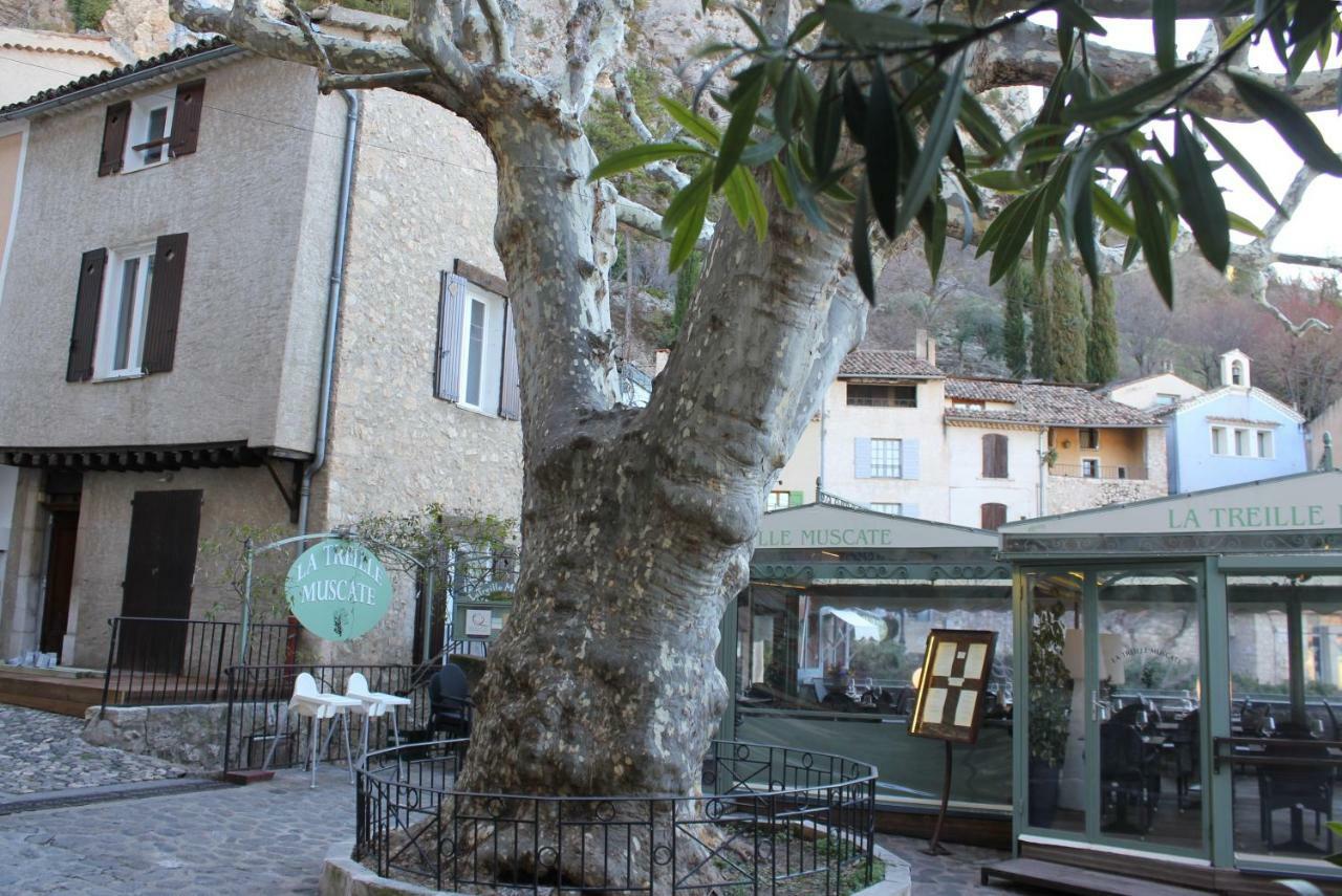 La Maison De Jules Moustiers-Sainte-Marie Exterior foto